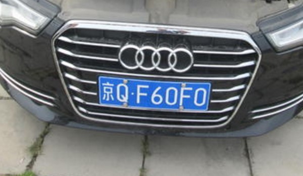 ָ