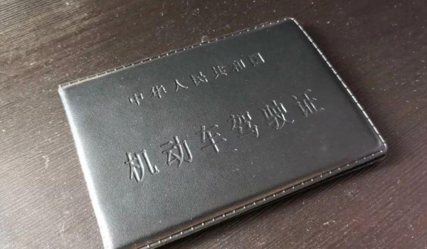 յڻ֤
